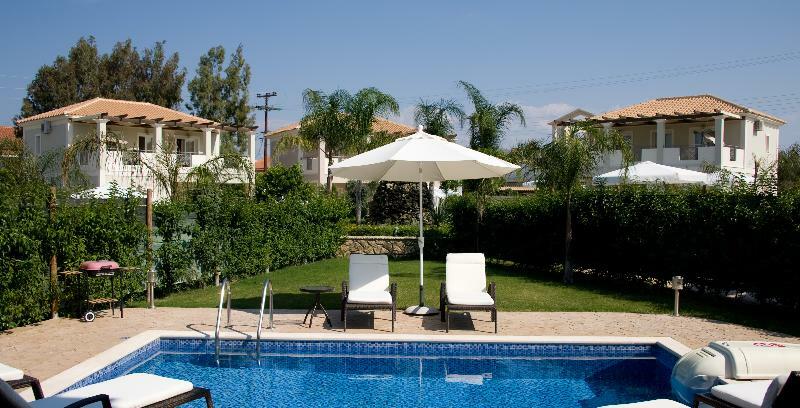 Mamfredas Luxury Resort Πλάνος Εξωτερικό φωτογραφία